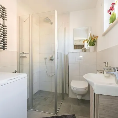 Exklusives Am Mit Hund, Sauna, Garten, 140qm Krakow am See